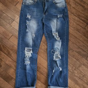 Size Large Baggy Croped Jeans